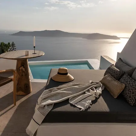 Lukas Aethereal Living Apartman Imerovígli