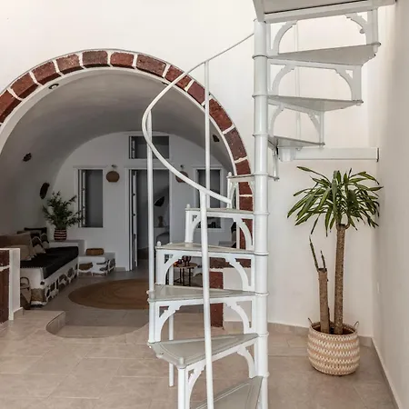 Lukas Aethereal Living Apartman