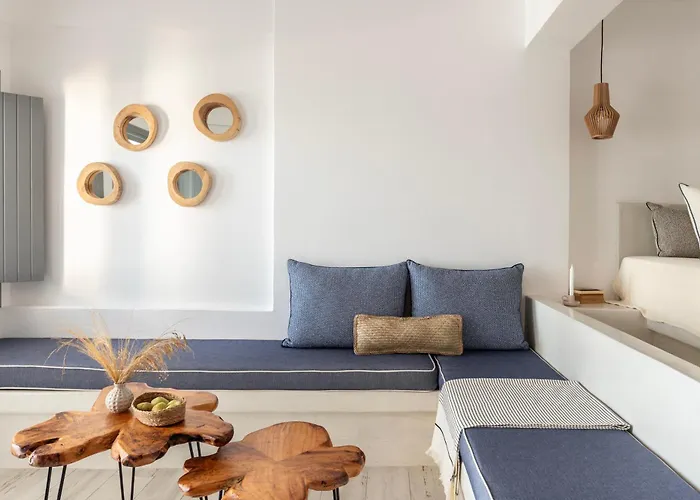 Lukas Aethereal Living *