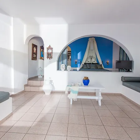 Lukas Aethereal Living Imerovigli (Santorini)