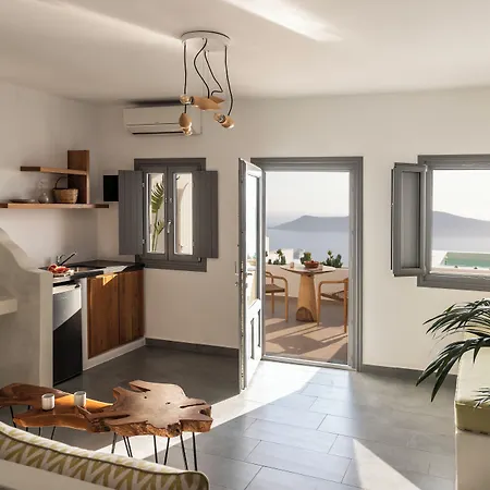 Lukas Aethereal Living