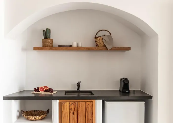 Lukas Aethereal Living Apartment