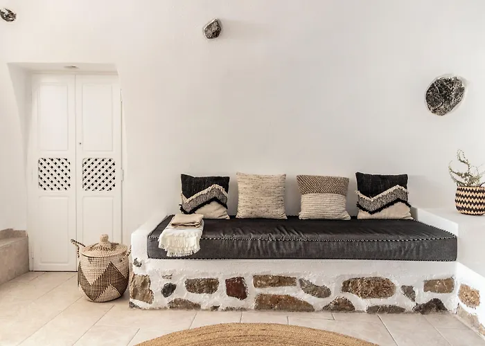 Lukas Aethereal Living Imerovigli (Santorini)