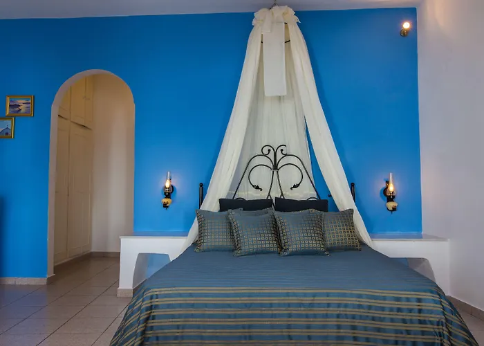 Lukas Aethereal Living Apartment Imerovigli (Santorini)